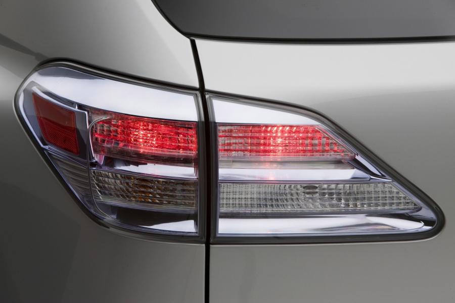  Lexus RX450h 2009 года  (фото 153 из 174)